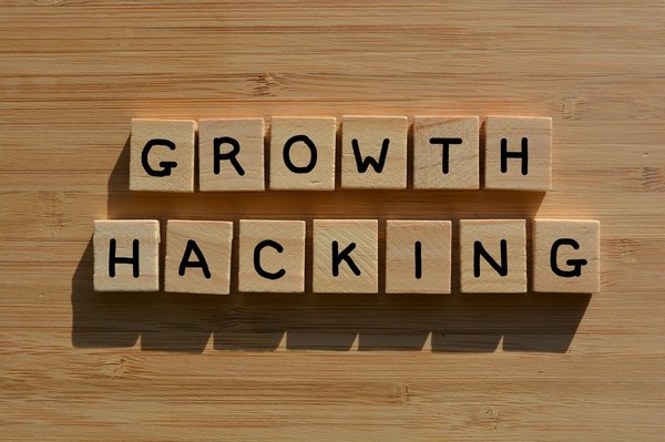 What Are the Best Growth Hacking Techniques for Early-Stage UK Startups?